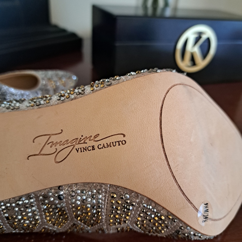 Vince Camuto Metallic Gold Heels - Picture 5 of 7